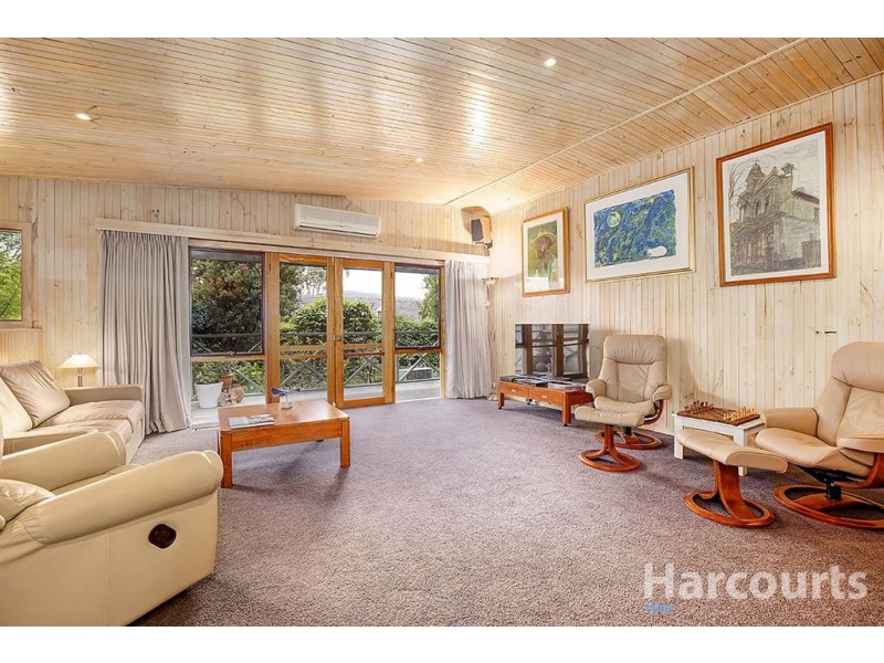 61 Rowson Street, Boronia VIC 3155