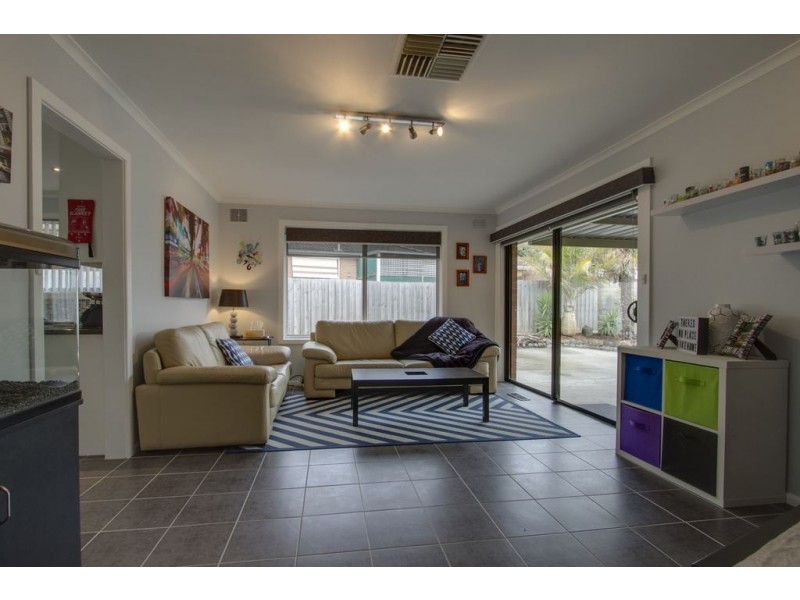 106 Daffodil Road, Boronia VIC 3155