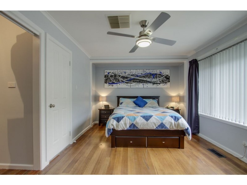 106 Daffodil Road, Boronia VIC 3155