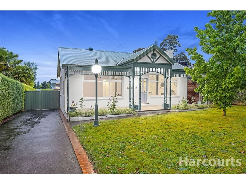 38 Olive Grove, Boronia VIC 3155