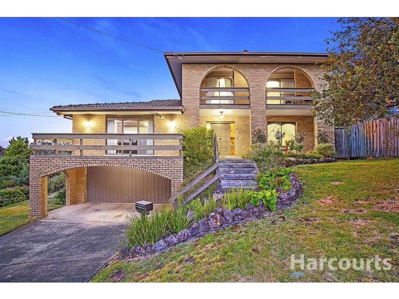 42 Walnut Drive, Kilsyth VIC 3137