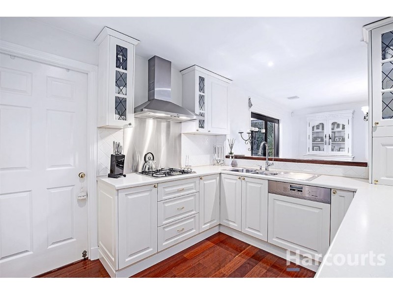 1 Oliver Court, Ferntree Gully VIC 3156