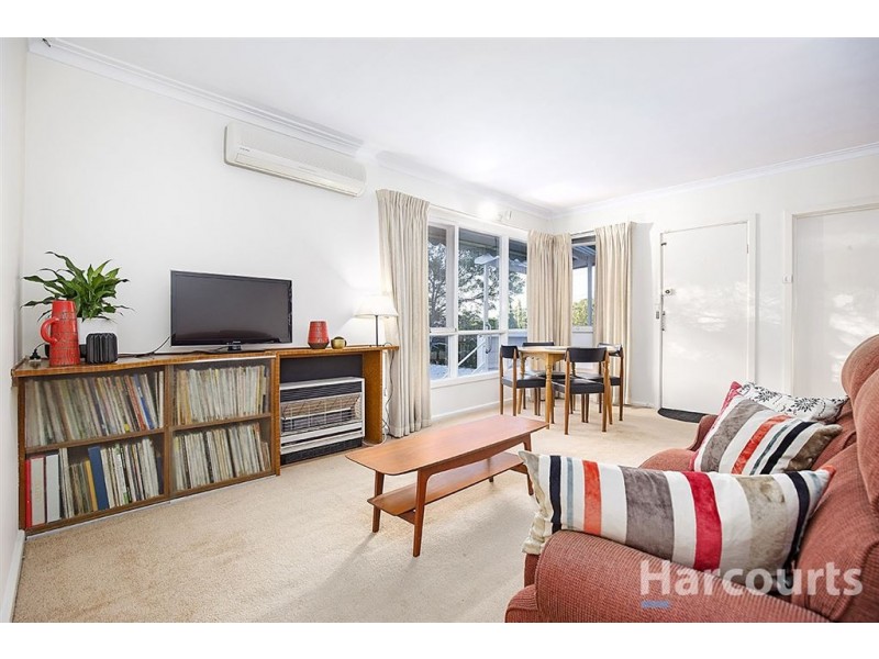 24 Robertson Crescent, Boronia VIC 3155