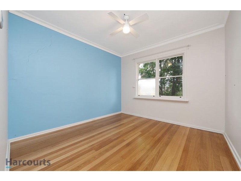 4 Roberts Street, Ferntree Gully VIC 3156