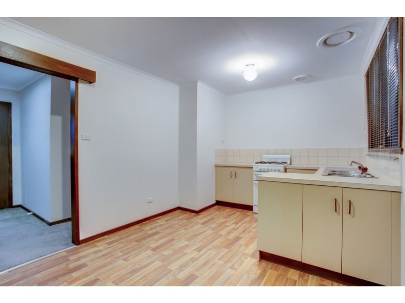 3/2 The Crescent, Ferntree Gully VIC 3156