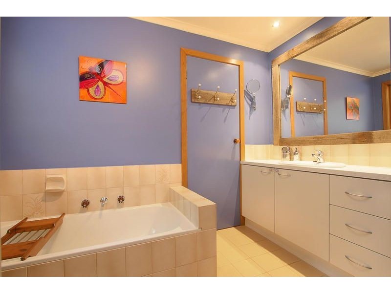 2/28 Central Avenue, Boronia VIC 3155