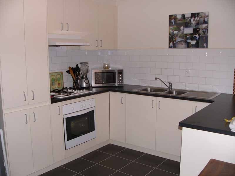 2/35 Commercial Road, Ferntree Gully VIC 3156