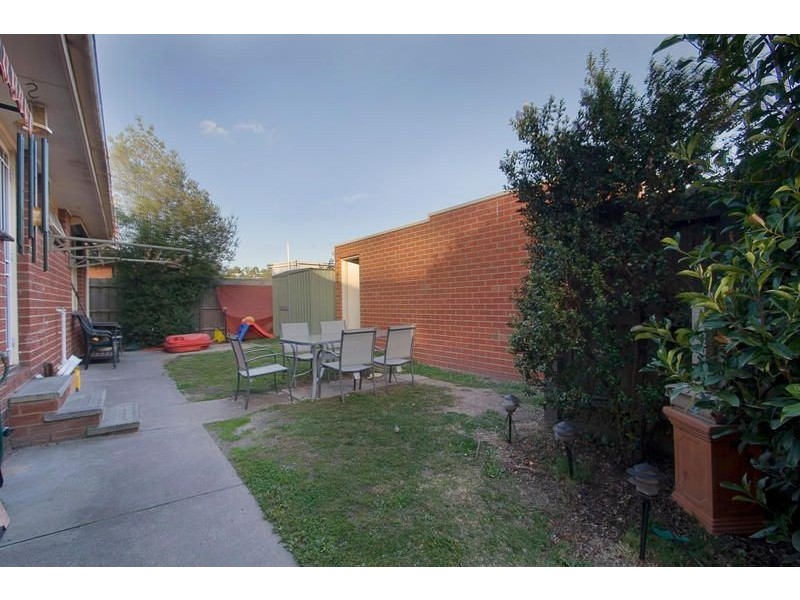 1/8 Swanley Avenue, Bayswater North VIC 3153