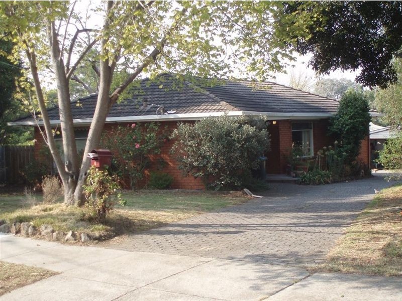 9 Lindfield Court, Knoxfield VIC 3180