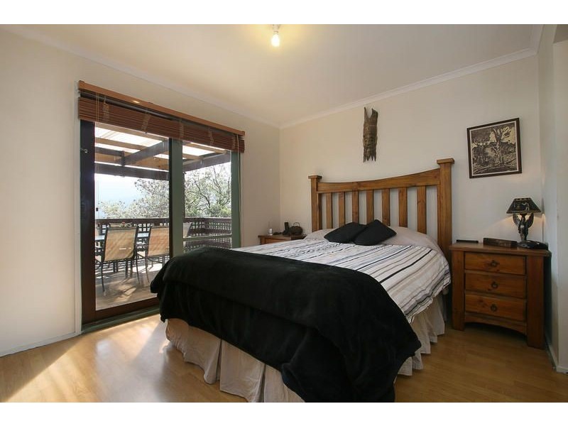 14 Forest View Lane, Upper Ferntree Gully VIC 3156