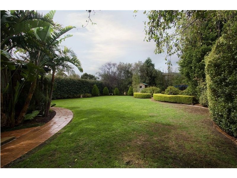 30 Chandra Avenue, Kilsyth South VIC 3137