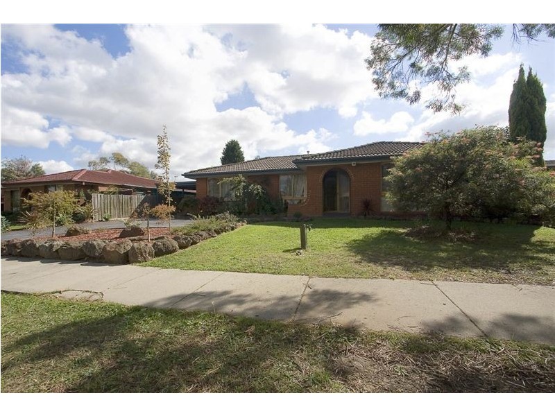 106 Windermere Drive, Ferntree Gully VIC 3156