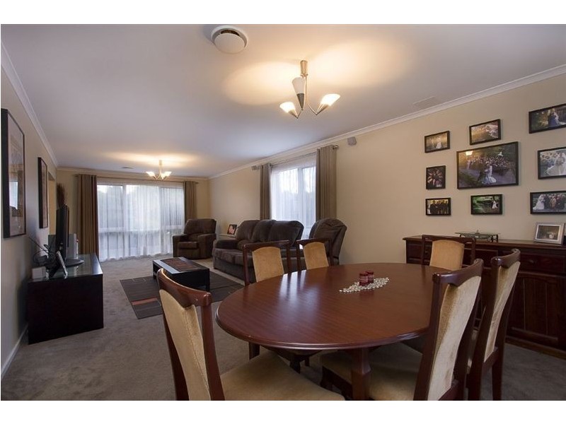 45 Hancock Drive, Ferntree Gully VIC 3156