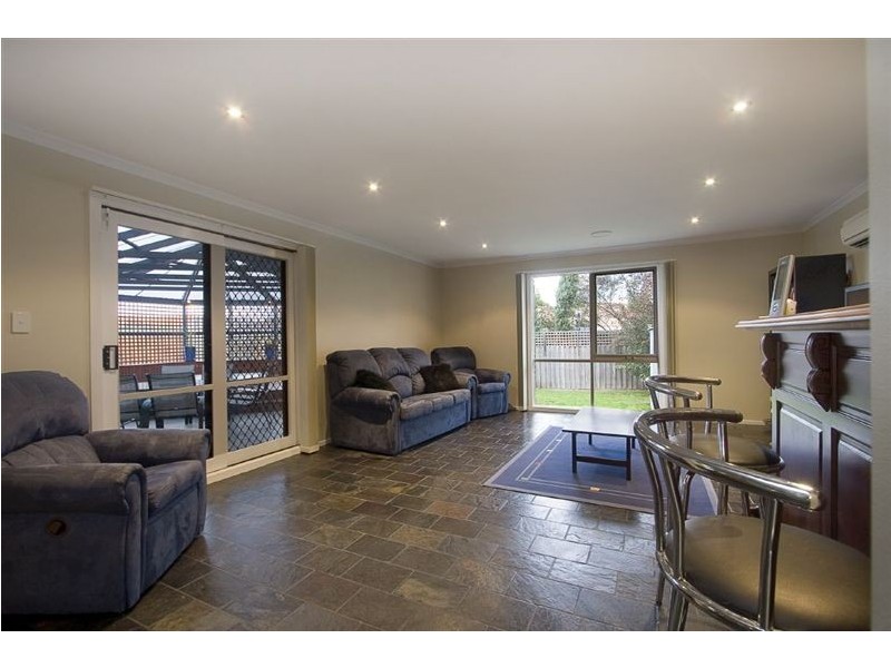 45 Hancock Drive, Ferntree Gully VIC 3156