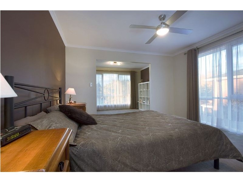 45 Hancock Drive, Ferntree Gully VIC 3156