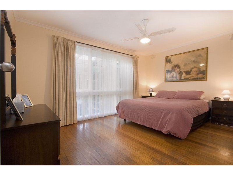 31 Laurel Avenue, Boronia VIC 3155
