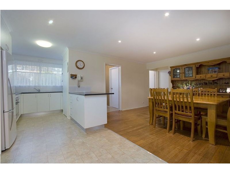 31 Laurel Avenue, Boronia VIC 3155