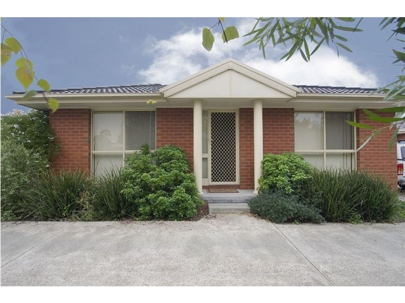 2/8 Swanley Avenue, Bayswater North VIC 3153
