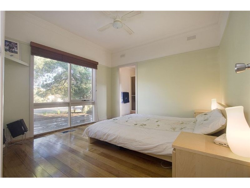 5 Doysal Avenue, Ferntree Gully VIC 3156