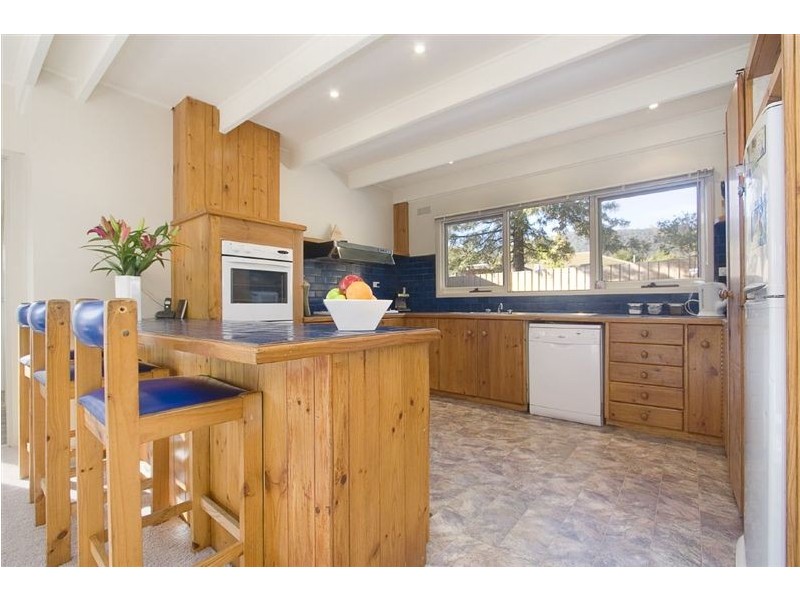 5 Doysal Avenue, Ferntree Gully VIC 3156