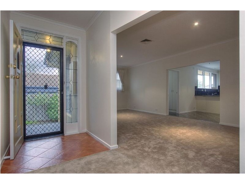 1/450 Boronia Road, Wantirna South VIC 3152