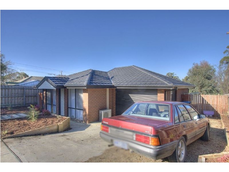 1A Brice Grove, Knoxfield VIC 3180