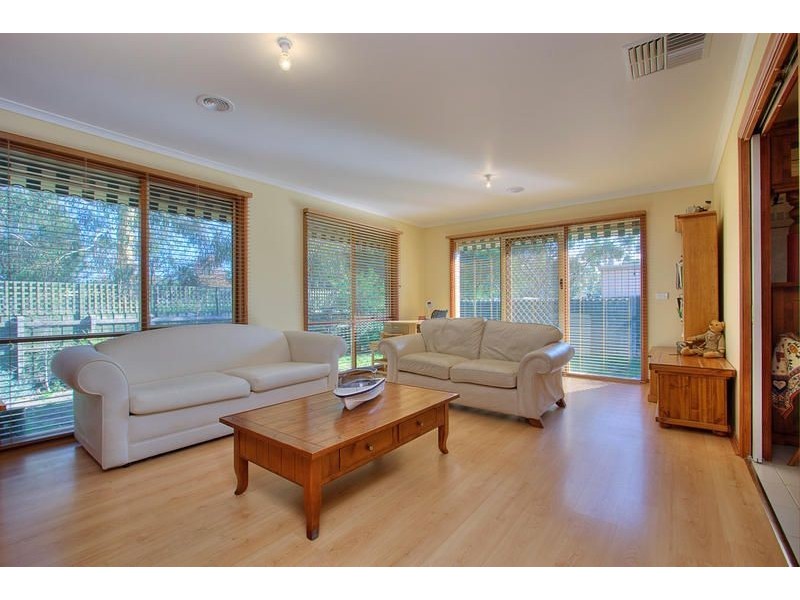 197 Windermere Drive, Ferntree Gully VIC 3156