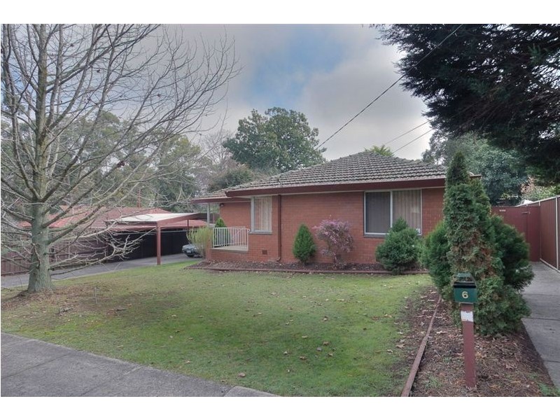 6 Stanley Street, The Basin VIC 3154