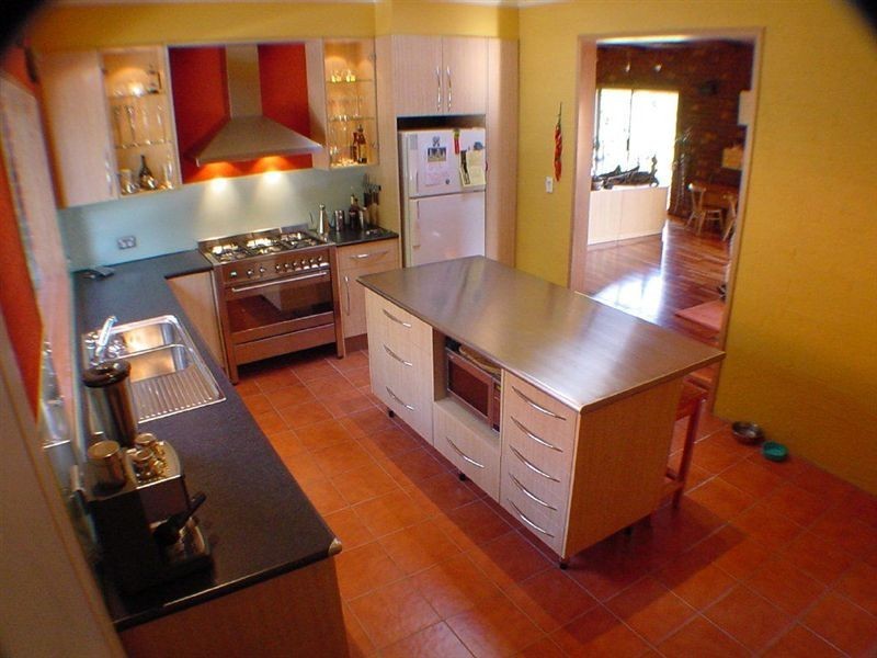 10 Burston Road, Boronia VIC 3155