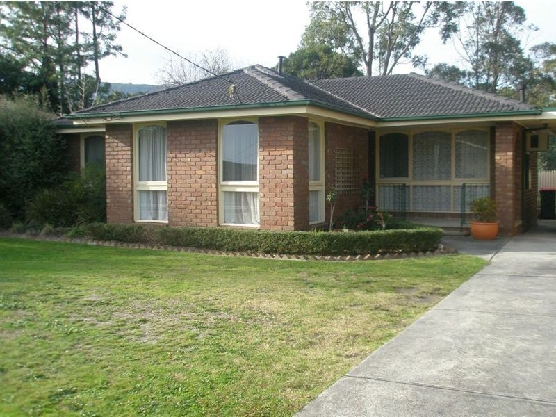 5 Helene Court, Boronia VIC 3155