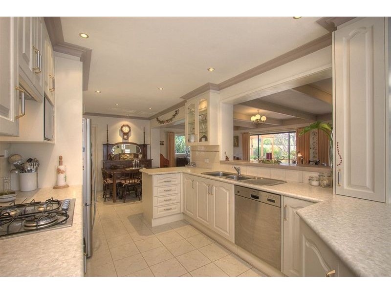 15 Marlborough Road, Bayswater VIC 3153