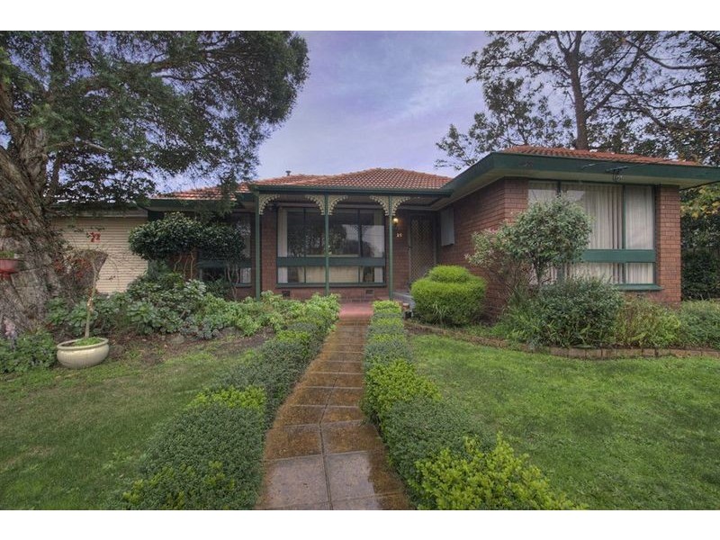 25 Cinerea Avenue, Ferntree Gully VIC 3156