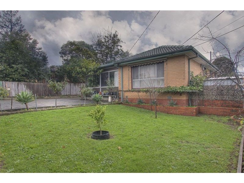 27 Sasses Avenue, Bayswater VIC 3153