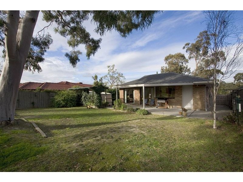 25 Yarana Street, Ferntree Gully VIC 3156