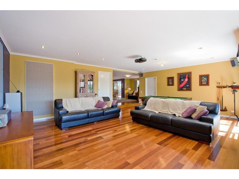 62 Chandra Avenue, Kilsyth South VIC 3137