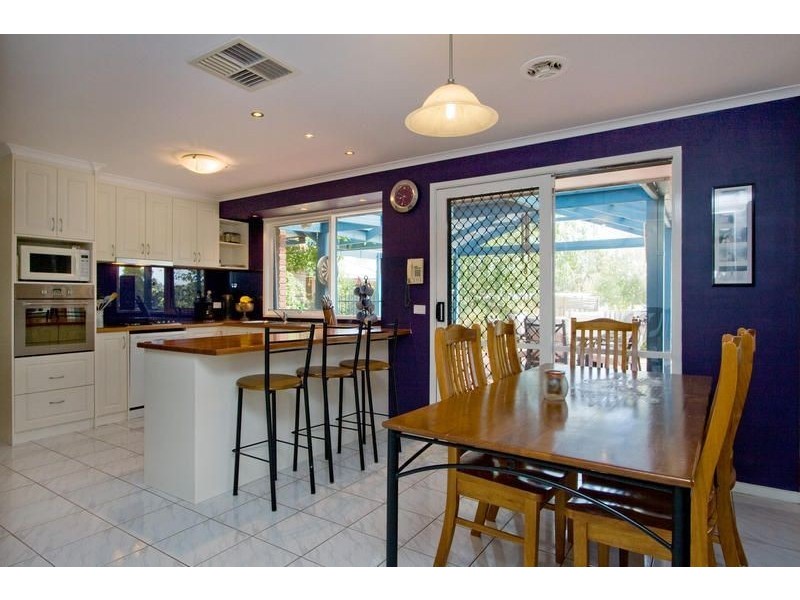 62 Chandra Avenue, Kilsyth South VIC 3137