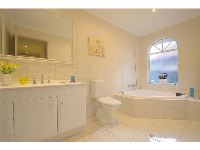 1 Torresdale Drive, Boronia VIC 3155