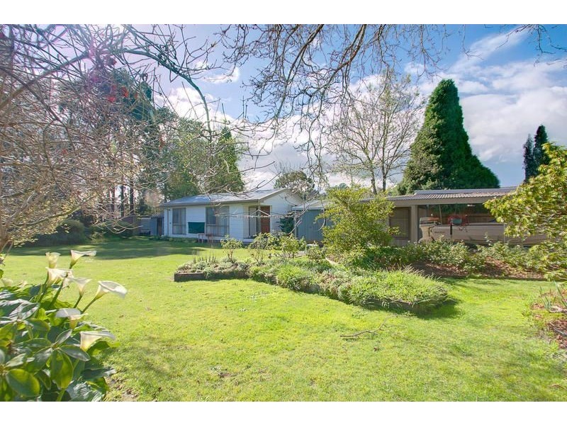42 Central Avenue, Boronia VIC 3155