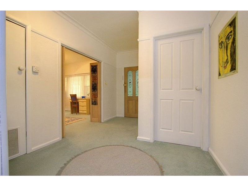 1/22 St. Elmo Avenue, Ferntree Gully VIC 3156