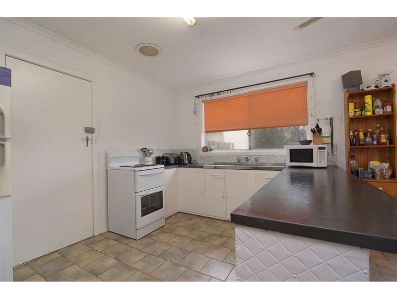 5 Dianne Street, Bayswater VIC 3153