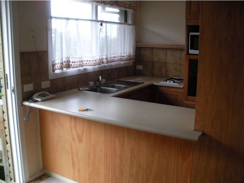 4/12 Barton  Ave, Ferntree Gully VIC 3156