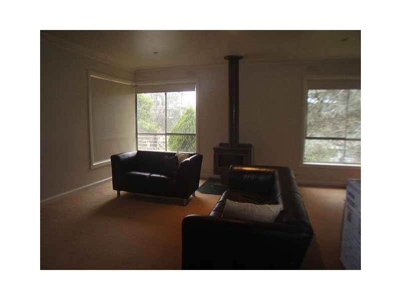 40 Mariana Avenue, Croydon VIC 3136