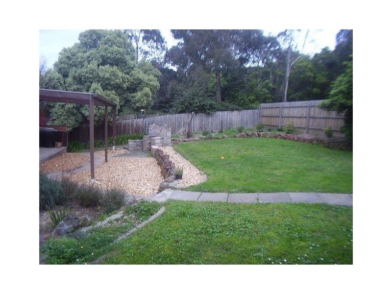 40 Mariana Avenue, Croydon VIC 3136
