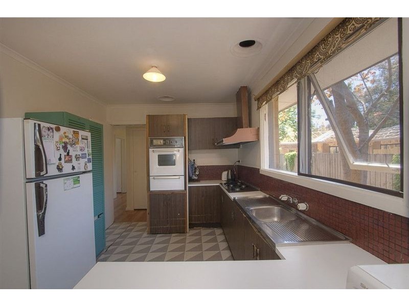 61 Landstrom Quadrant, Kilsyth VIC 3137