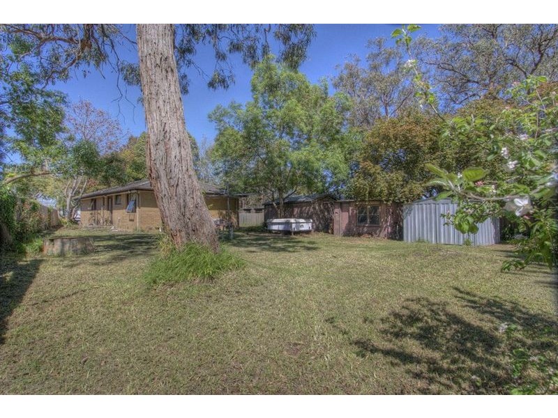 61 Landstrom Quadrant, Kilsyth VIC 3137