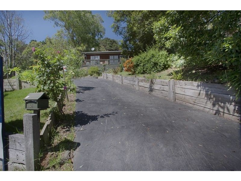 16 Alexandra Street, Upper Ferntree Gully VIC 3156