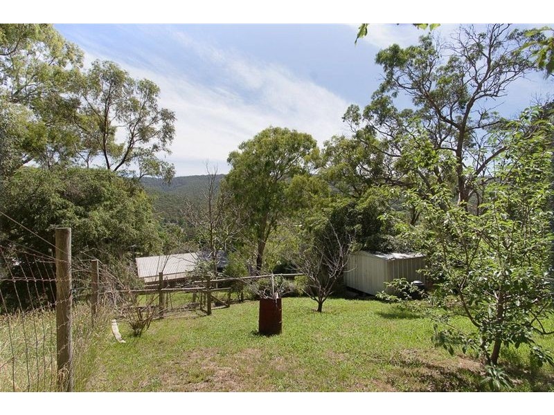 16 Alexandra Street, Upper Ferntree Gully VIC 3156