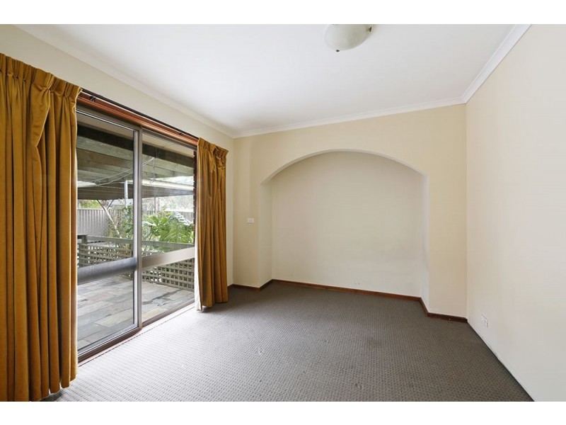 54 Democrat Drive, The Basin VIC 3154
