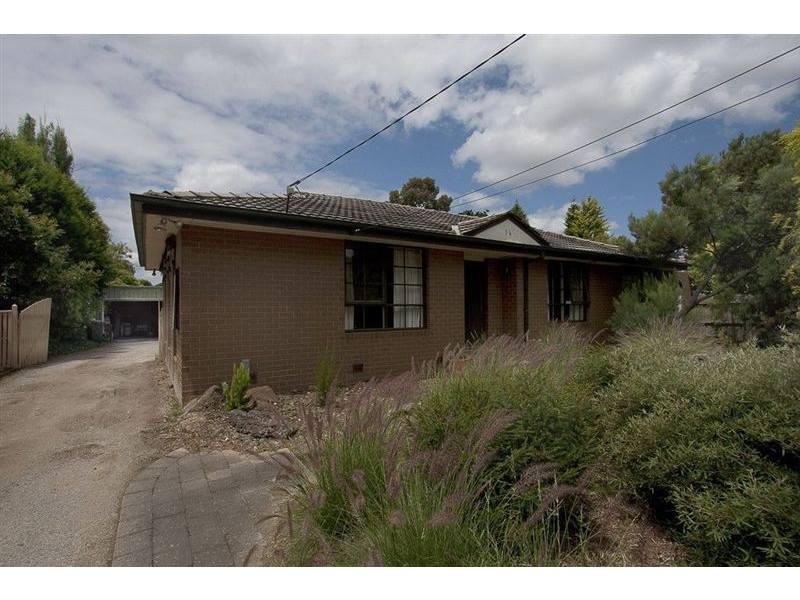 56 King Parade, Knoxfield VIC 3180