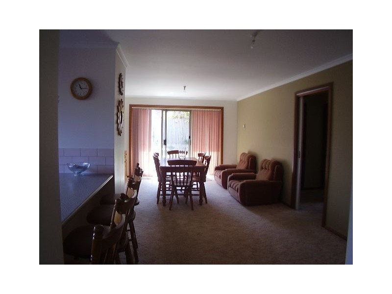 2/12 Owen Street, Boronia VIC 3155